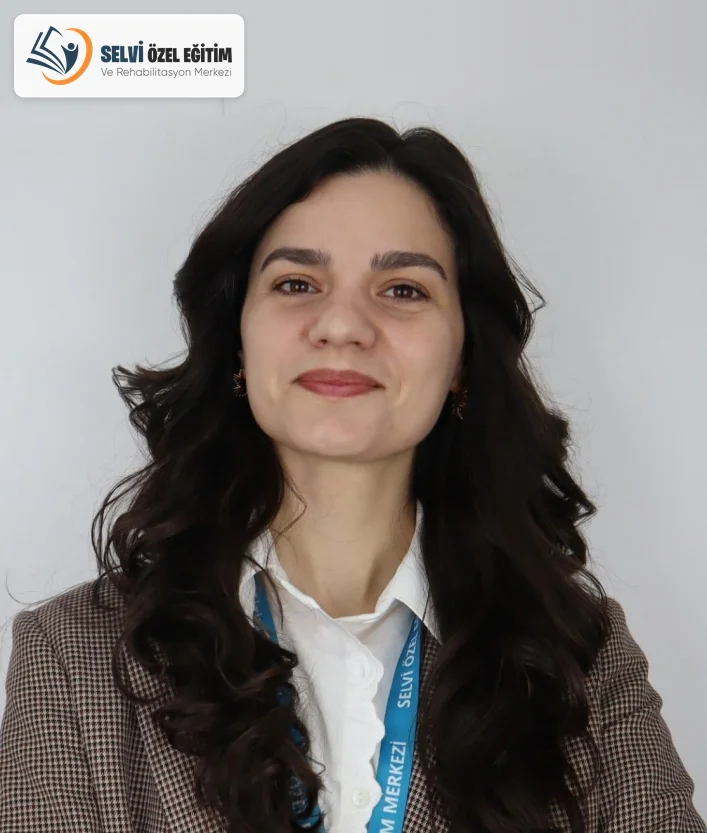 Uzman öğretici Sinem Karakaya, Selvi Ankara Özel Eğitim Keçiören-Yeşiltepe şubesi