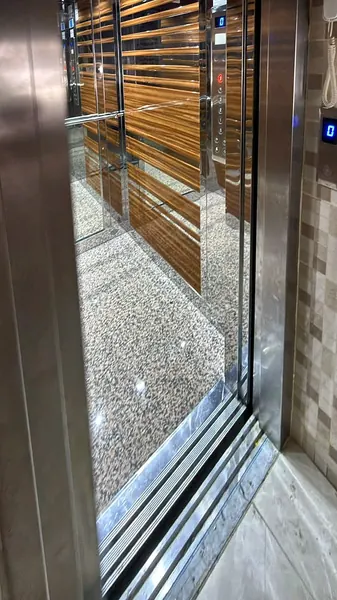 Selvi Özel Eğitim Keçiören-Yeşiltepe şubesinde asansör