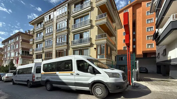 Selvi Özel Eğitim Keçiören-Yeşiltepe şubesinde öğrenci servis aracı