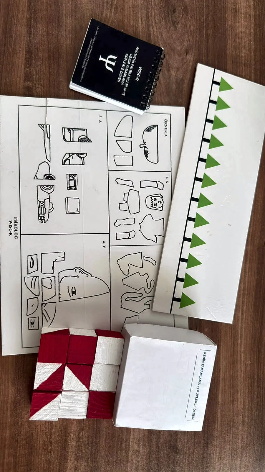 Selvi Özel Eğitim Keçiören-Yeşiltepe şubesinde test materyalleri